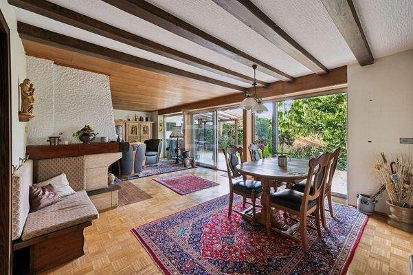 Wohnkomfort mit Terrasse!