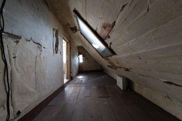 OG Bodenkammer am Schlafzimmer