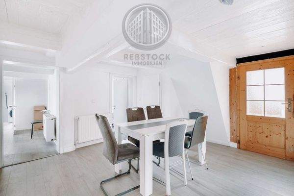 Whg. Dachgeschoss Esszimmer/Flur