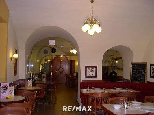 Traditions Café mit Backstube sucht Pächter!