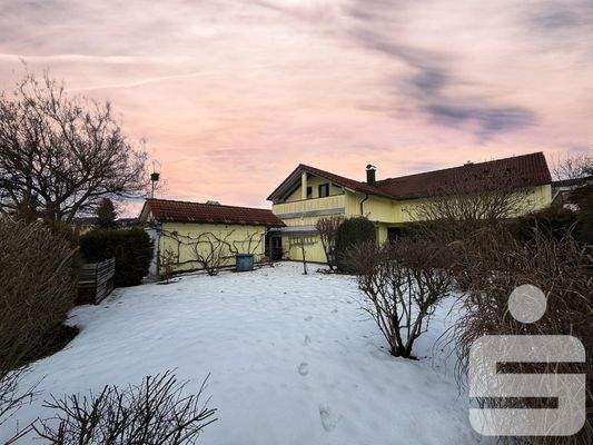 Hausansicht vom Garten