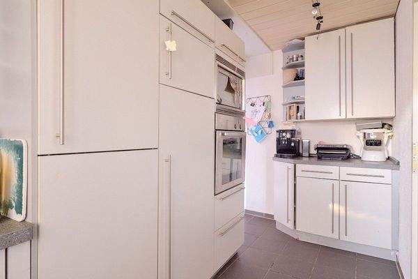 Blick von der Küche Richtung Flur