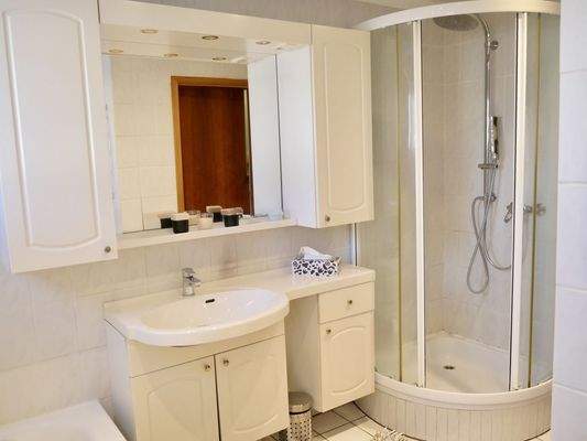 Badezimmer im Erdgeschoss