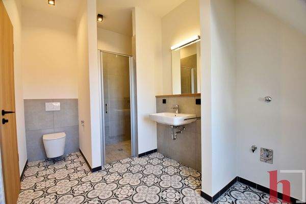 Wohnung 4 - Badezimmer