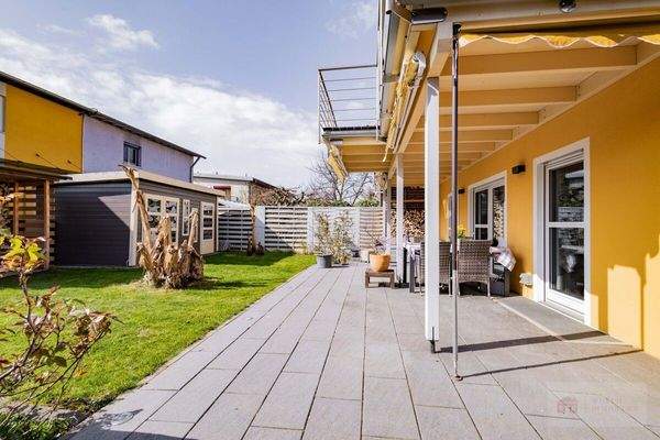 Terrasse & Garten (EG)