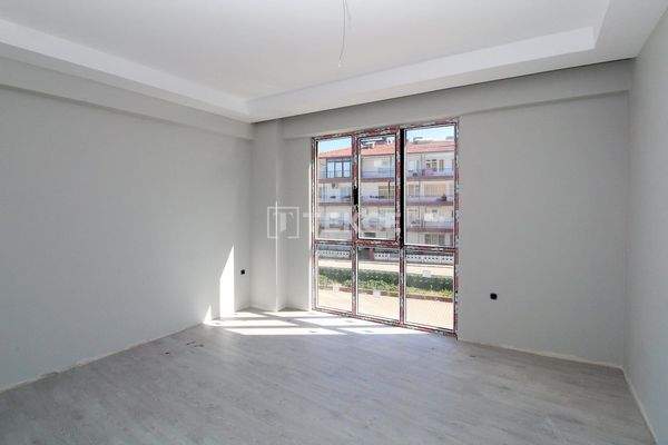 Sea-View Apartments in Yalova Next to the Beach in Çınarcık