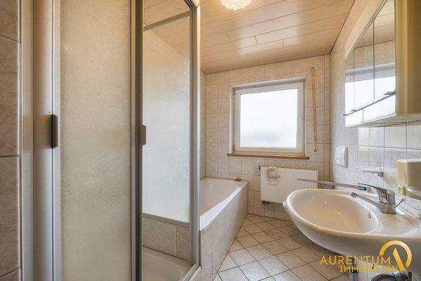 Badezimmer OG
