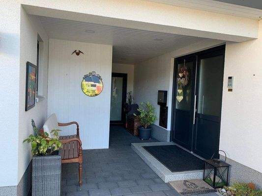 Gut durchdachter Hauseingang