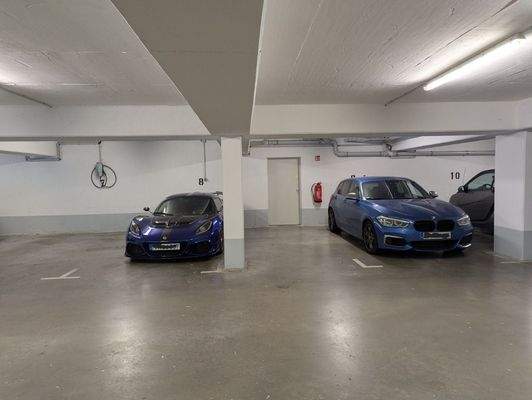 Tiefgarage, 2 Stellplätze
