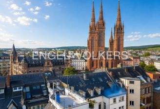 Große Dachterrasse mit direktem Blick auf die Marktkirche
