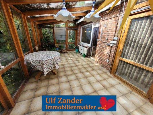 Einfamilienhaus mit Wintergarten