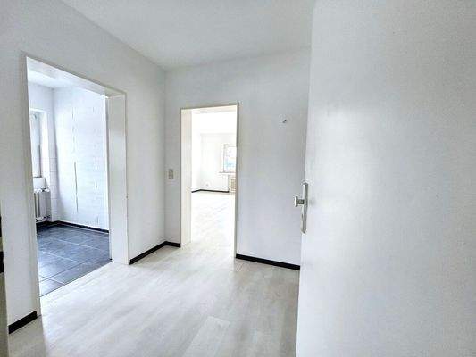 Zugang Wohnung / Entree