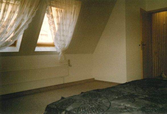 Wohnung DG Schlafzimmer