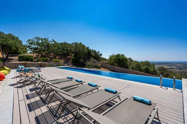 7062cf62-68a0-4370-9276-c4ccf1c01494