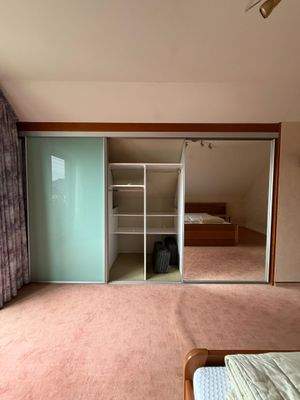 Einbauschrank im Schlafzimmer OG