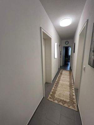Flur (3)