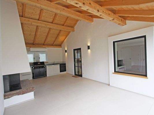 Freisitz beheizbar.jpg