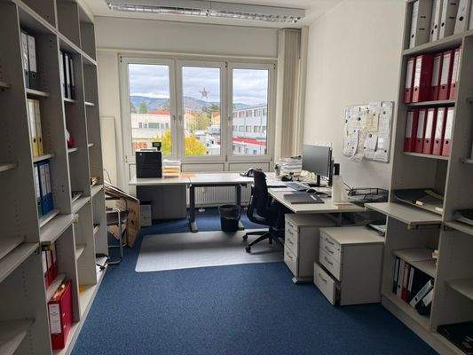 Büro (3)