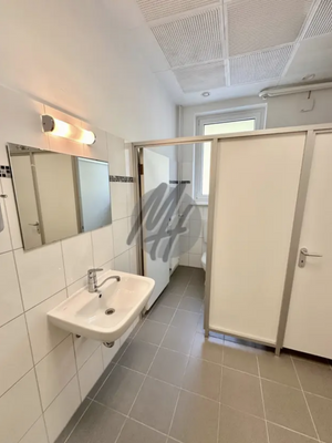 INFOS UNTER: 06171-586000