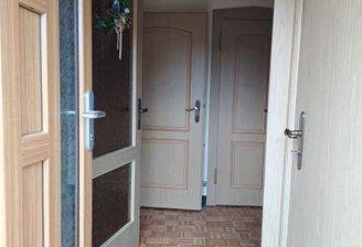 Eingang Blick in den Flur.jpg