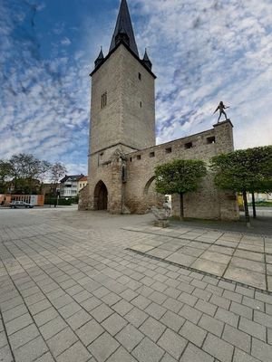 Lokalaussicht zur  Stadtmauer 