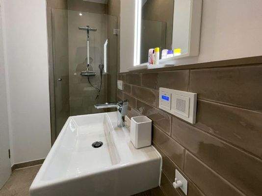 Bad mit Panoramadusche