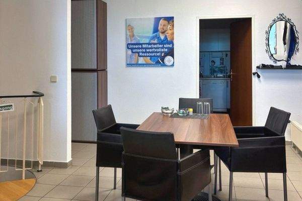 GE EG 0-2 hinterer Bereich m. Küchenzugang