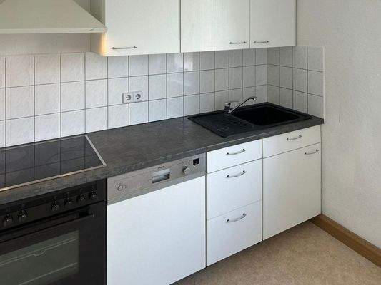 Küche mit Einbauküche