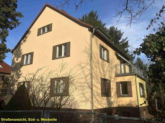 Straßenansicht, Süd- u. Westseite.jpg