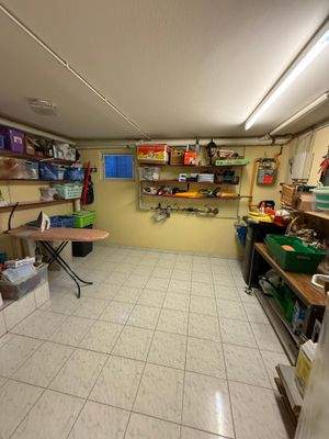 S&P#142 Keller rechts