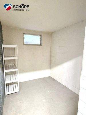 Zugehöriges Kellerabteil