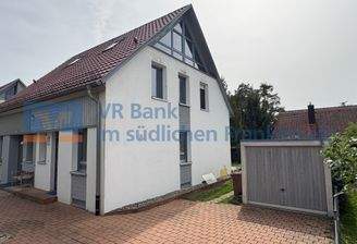 Außenansicht inkl. Garage
