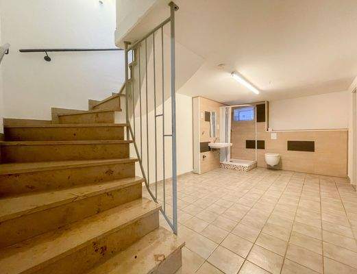 Waschkeller mit Dusche