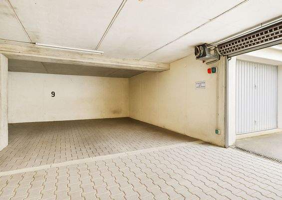 Tiefgaragenstellplatz