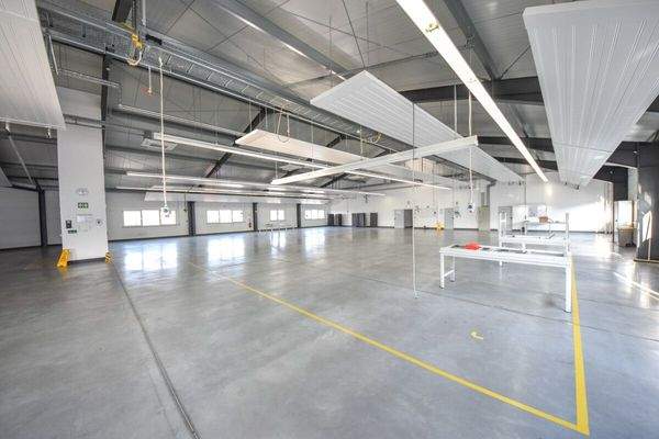 Halle/Lagerfläche OG