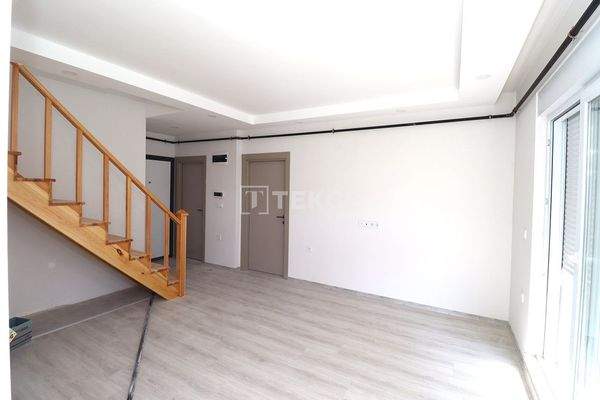 Dublex Apartments Close to Özdilek Shopping Mall in Kepez