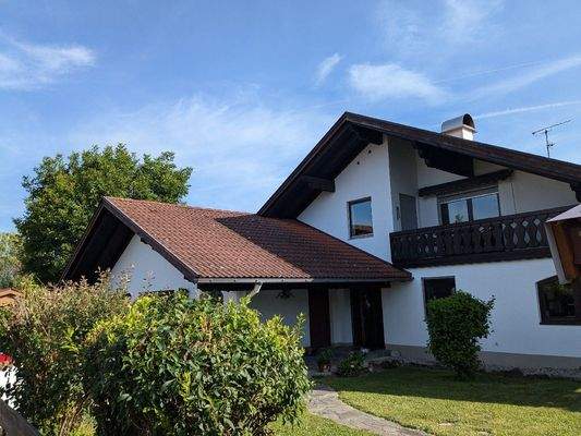 Hausansicht (Balkon)