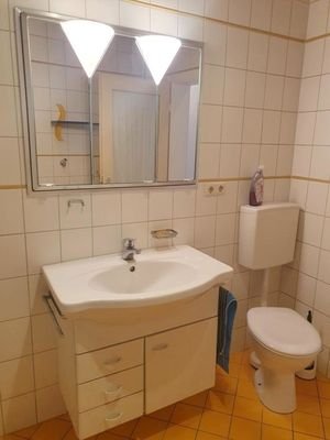 ... WC, etc