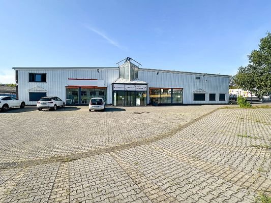 Gewerbehalle