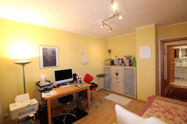 OG Kinderzimmer 1.JPG