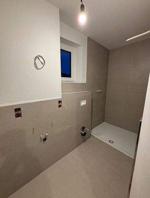 Badezimmer in Fertigstellung