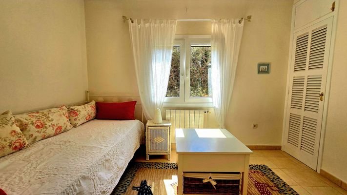 room-15883-tzyj8.jpg