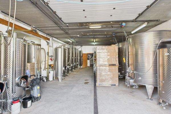 54518 Kesten – Urmetzgasse 1 – Halle 1