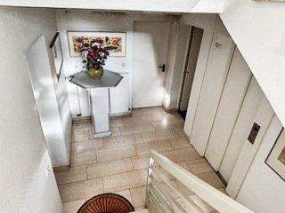 Kellerabgang zur Tiefgarage