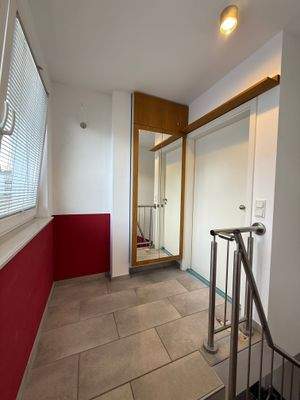 Treppenhaus/Eingang Wohnung