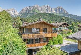 KITZIMMO-Exklusives Neubau-Luxuschalet in Toplage kaufen - Immobilien Going.