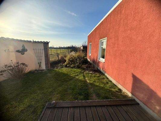 Rasenfläche (Einliegerwhg.)