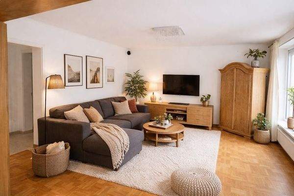 EG Wohnzimmer KI-möbliert