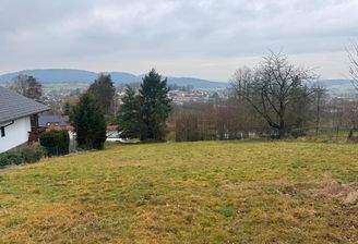 Grundstück mit Ausblick