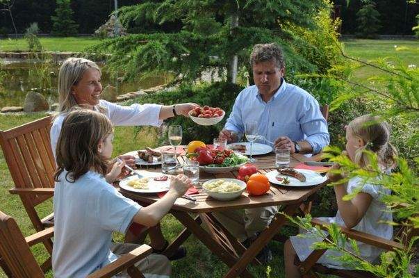 Grillen im eigenen Garten